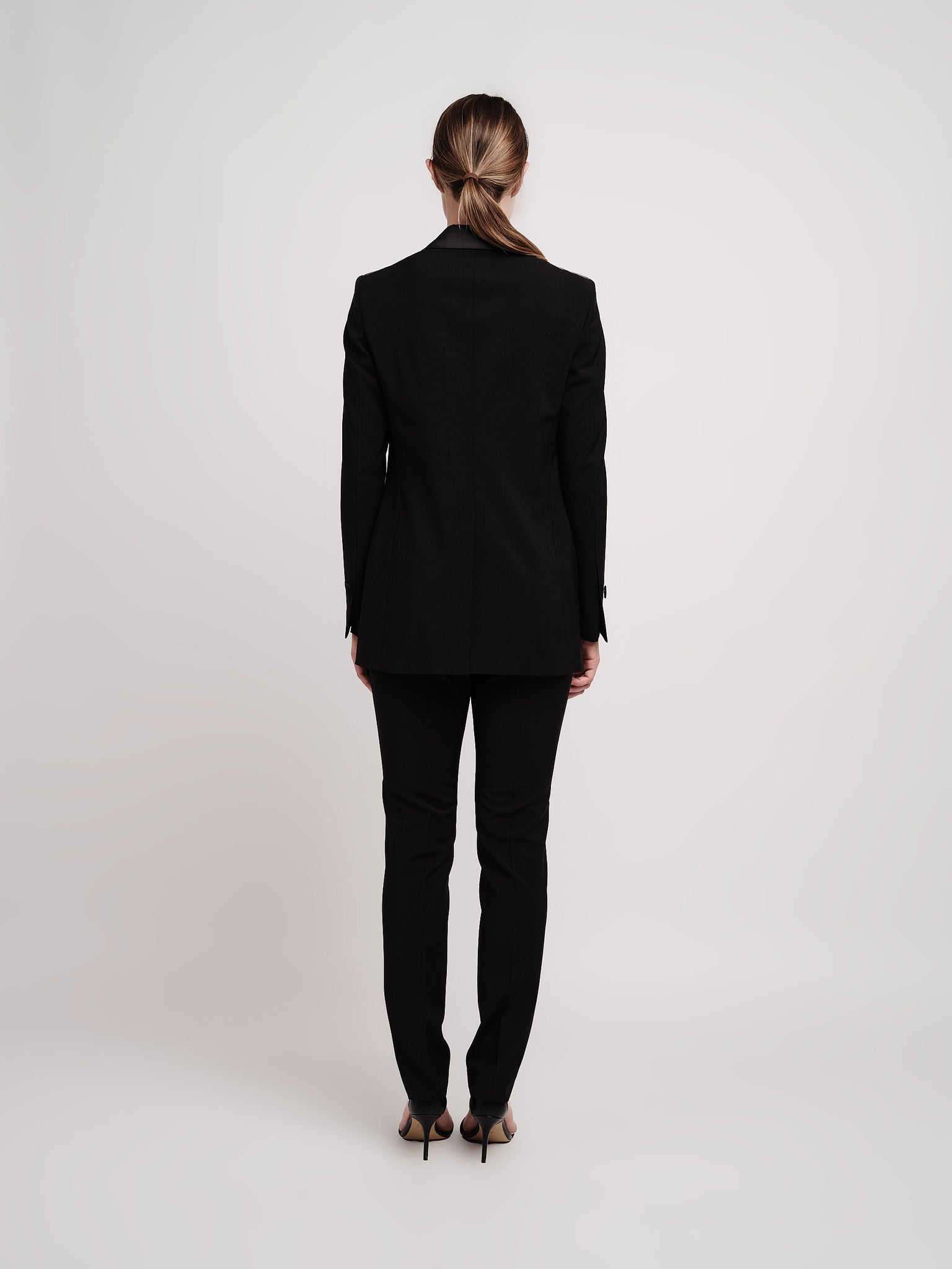 Women's tuxedo trousers in multiseasonal wool