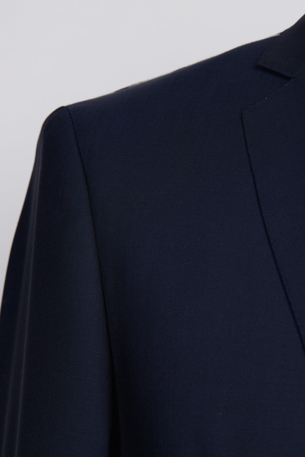 Abito in fresco di lana blu medio Drop 8
